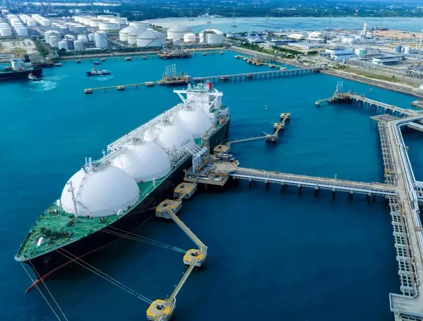 LNG Loading & Transfer 